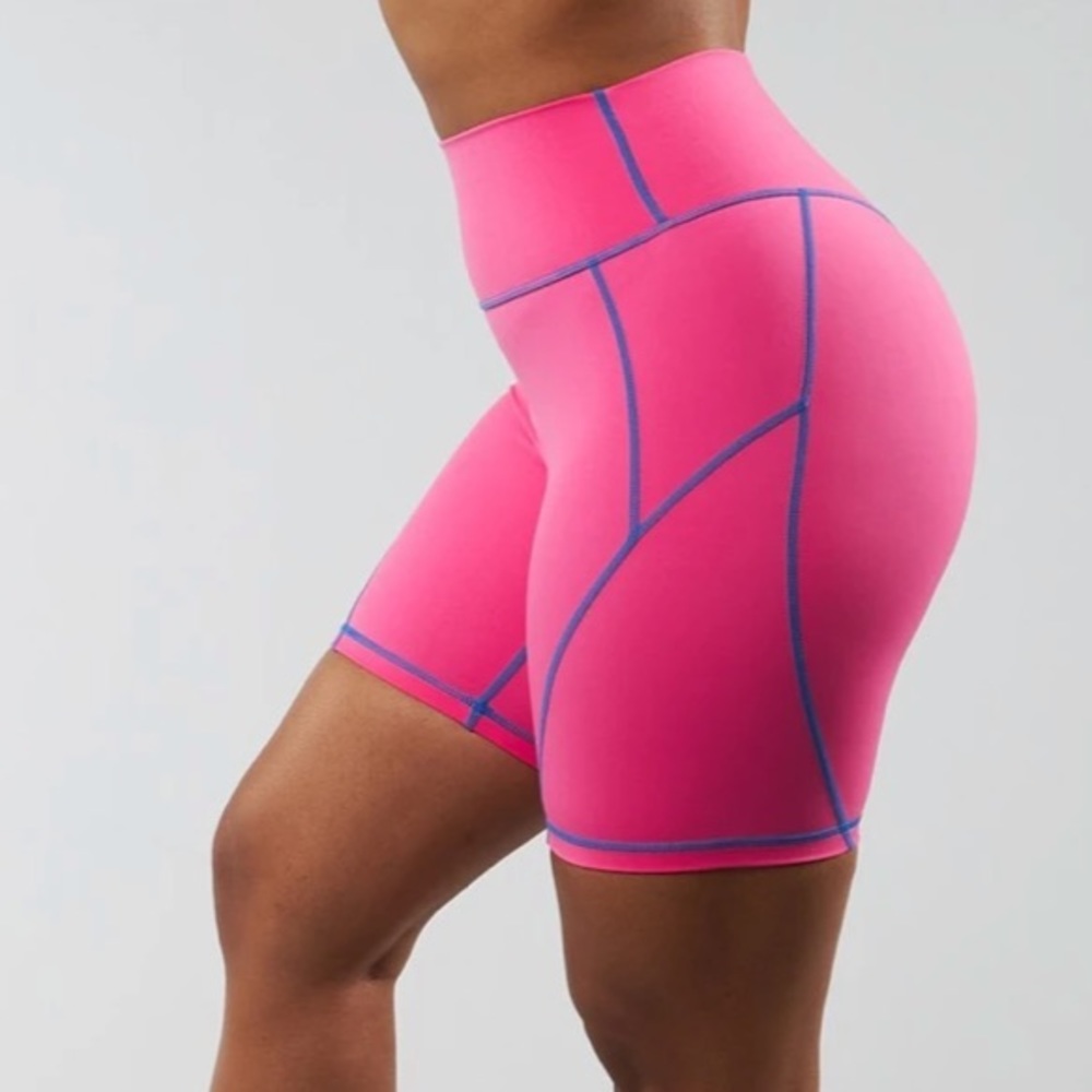 BuffBunny Wave Bike Short